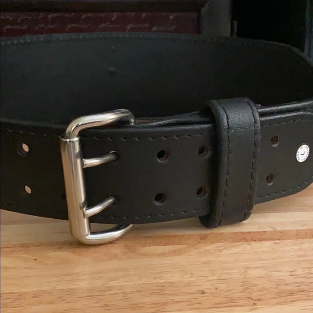Redcon1 Weight lifting belt. Genuine leather. Brand new.